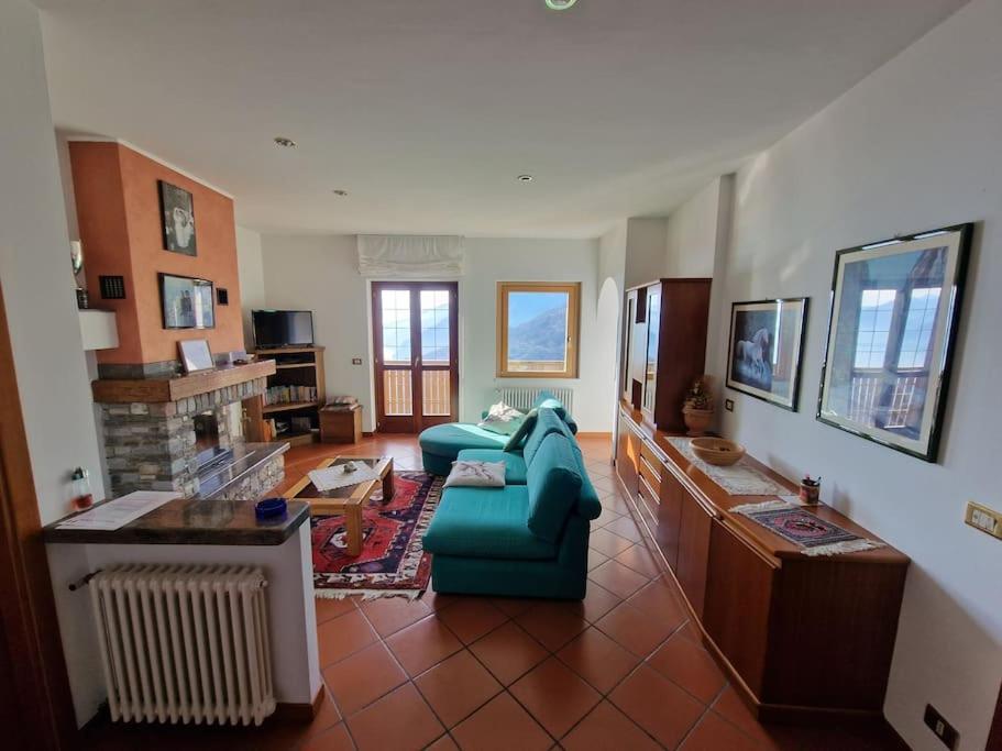 Ferienwohnung Casa Parido Livo  Exterior foto